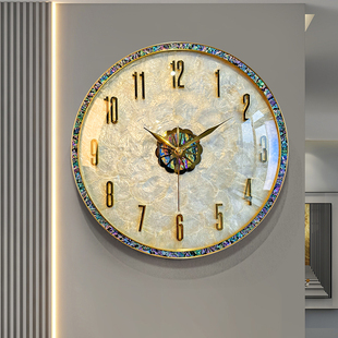 轻奢贝壳挂钟2024高级感挂表客厅家用高档创意挂墙静音时钟表
