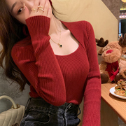 本命年红毛衣女时尚洋气针织打底衫秋冬高级感2023设计感上衣