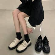 gg。香港复古圆头小皮鞋，女秋冬季2023厚底中跟皮带扣英伦风乐