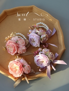 蜜糖ins手工森系粉紫色玫瑰，新娘伴娘姐妹团，礼服西式婚礼手腕花
