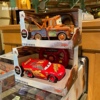 上海迪士尼国内汽车总动员闪电，麦坤板牙卡通，遥控赛车汽车玩具