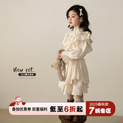 香港靓妞女童秋装，2023女宝宝秋季蕾丝套装儿童，国风素雅套裙