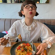 复古宫廷蕾丝衬衫女2024春秋新款蕾丝拼接灯笼喇叭袖显瘦时尚上衣