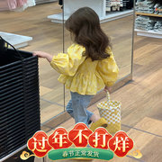 秋季韩版女童时髦洋气套装，儿童泡泡袖，碎花衬衫牛仔喇叭裤子