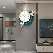客厅网红钟表创意挂钟个性时尚简约现代家用餐厅2022时钟挂墙