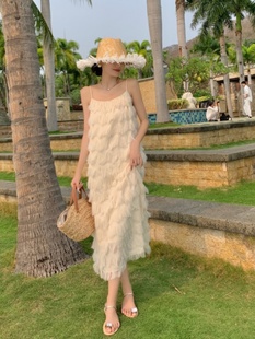 法式白色吊带连衣裙女春夏季小个子蛋糕长裙三亚海边度假超仙裙子