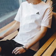 阿迪达斯白色t恤男夏季透气运动服，棉质休闲圆领宽松男士短袖
