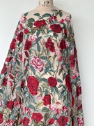 红色玫瑰棉线立体刺绣，软网纱蕾丝，面料连衣裙布料