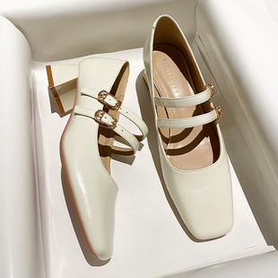 法式白色玛丽珍鞋女款2024年春秋软底，低跟气质一字扣带高跟鞋