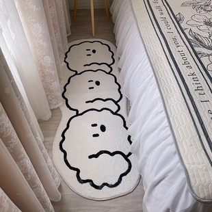 可爱地毯卧室加厚毛绒床边毯少女房间长条卡通，猫咪床前ins风地垫