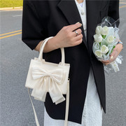 适合夏天背的包包，小众设计女包，蝴蝶结手提小方包单肩斜挎小包