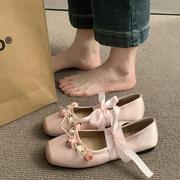粉色浅口方头平底单鞋女2024春秋芭蕾舞鞋小香风，法式玛丽珍鞋