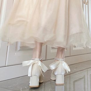 仙女风白色玛丽珍单鞋，女2024小众粗跟法式少女，高跟鞋伴娘鞋子