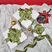 大号白色正方形圣诞礼盒空盒纸盒生日礼物盒情人节礼物包装盒定制