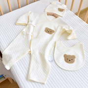 婴儿连体衣夏季薄款初生宝宝爬行服新生儿纯棉衣服空调服睡衣套装