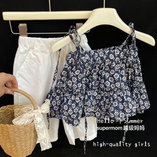 super家2023夏季女童，韩版时髦碎花，吊带上衣纯色休闲裤两件套