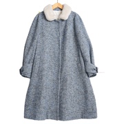 lyla4品牌女装，高端冬季女粗纺，浅蓝色大衣-305