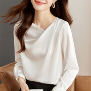 白色衬衣女长袖2024春季设计感时尚斜领上衣韩版气质缎面衬衫