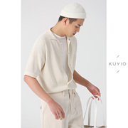 KUYIOU/设计师款 精梳棉横移针织翻领落肩纽扣开襟POLO开衫短袖男