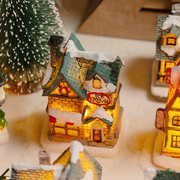 雪屋小房子发光桌面摆件家居饰品道具场景布置圣诞节微缩景观发光