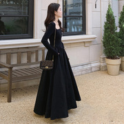 黑色法式长袖赫本风连衣裙收腰春季女式棉质高级感春秋设计感长裙