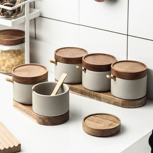 日式陶瓷调料罐家用厨房盐味精调料盒调味罐套装商用烧烤辣椒油罐