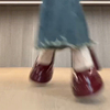 韩版时尚百搭酒红色粗跟单鞋，女2024年春季高跟鞋，绑带玛丽珍鞋