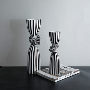 现代客厅电视柜创意黑白，条纹花瓶摆件售楼处极简家居软装饰品摆设