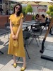黄色v领雪纺，海边度假连衣裙2024女装高级感气质，修身裙子夏季