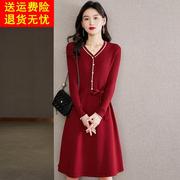 秋冬羊绒羊毛衫红色毛衣裙(毛衣裙，)女士v领宽松中长款针织连衣裙厚