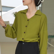 牛油果绿长袖衬衫女2023雪纺法式小上衣韩系设计感气质衬衣女