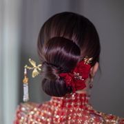 新娘酒(新娘酒)红色，复古造型头花玫瑰花叶片，发钗敬酒礼服旗袍中式头饰