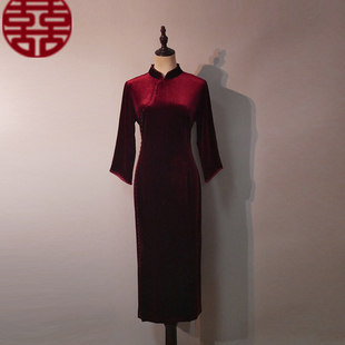 秋冬酒红丝绒中袖气质妈妈装中长款喜妈妈喜婆婆中式礼服旗袍