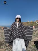 民族风围巾女加厚条纹披肩，新疆西藏旅游超大开叉披风斗篷百搭保暖