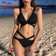 法国fadsincgo三亚海边拍照泳衣女高级感温泉小胸黑色绑带分体式