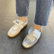 韩国东大门运动鞋女子23夏季圆头平底真皮，时尚跑步舒适德训鞋