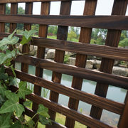 户外碳化防腐木围栏护栏，屏风隔断木网格，花园爬藤花架木篱笆定