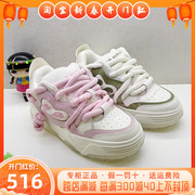 kisskitty女鞋2023秋系休闲带小白鞋松糕鞋sa43604-61
