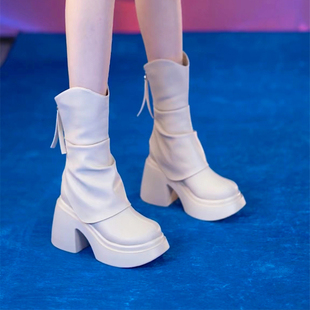 小个子厚底增高短筒瘦瘦靴女2023年秋冬防水台粗跟拼接马丁靴