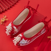 宫锁珠莲秀禾鞋中式婚礼红色，平跟串珠绣花布鞋，汉服老北京