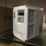 变频器220V0.75/1.5/2.2/3.7KW含税 380V单相三相矢量变频器*