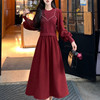 复古显瘦气质羊毛针织酒红色连衣裙秋冬大码假两件灯芯绒打底长裙