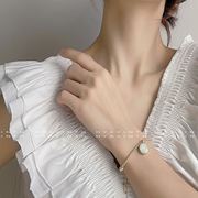 韩国东大门简约气质天然贝壳手链法式复古金电镀少女仙气手饰品