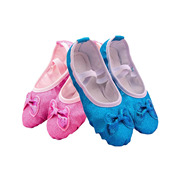 闪亮片蝴蝶结舞蹈鞋儿童芭蕾舞练功鞋公主舞台，表演鞋有玫红色蓝色