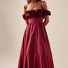 红色晚礼服2024春季宴会晚会，立体玫瑰花性感露肩，吊带连衣裙长裙