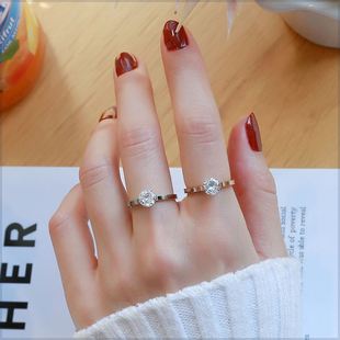 钛钢皮质戒指 日韩大锆石戒指ins女式钛钢不掉色时尚镶食指环