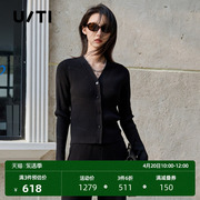 uti联名款黑色满版logo印花羊绒开衫女装V领内搭尤缇2023冬季