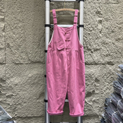 粉色减龄牛仔裤女背带裤，2024年春装宽松大码连体哈伦裤长裤潮
