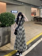 高级感格子连衣裙女2024夏季辣妹镂空露腰设计感小众显瘦长裙