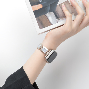 uhada适用iWatch表带苹果手表s9表带创意方块金属香水钻applewatchs9表带高级金属智能运动女款金属腕带